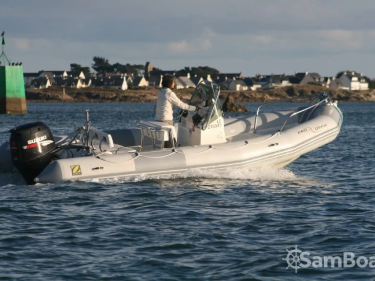 Wynajem Łódż półsztywna w Port-Louis - Zodiac ZODIAC 650 PRO OPEN