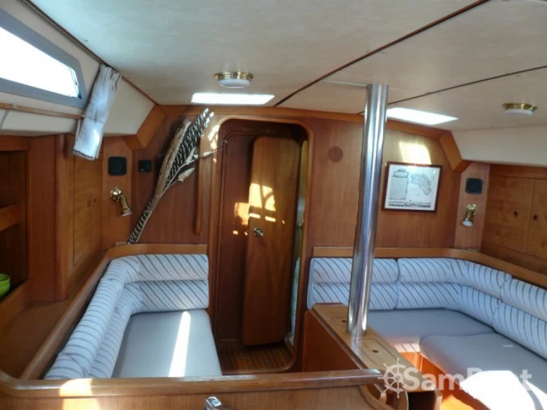 Wynajmij Moody 422cc w Gruissan