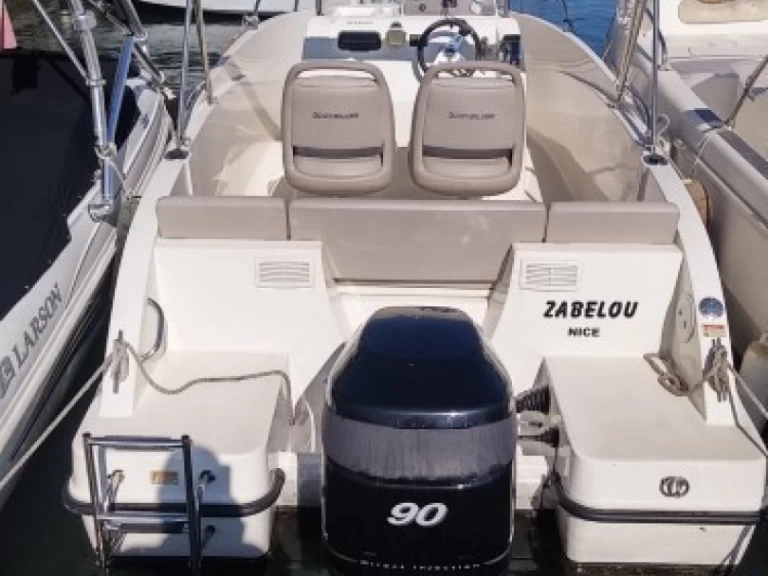 Wynajmij Motorówka z lub bez skippera Quicksilver w Antibes
