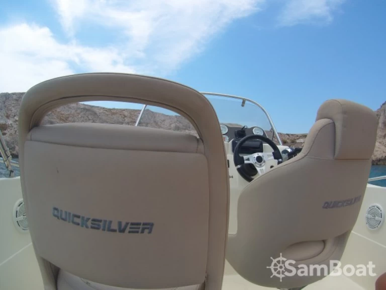 Motorówka do wynajmu w Marsylia w najlepszej cenie