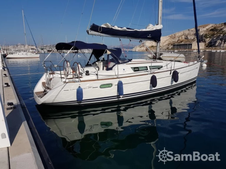 Wynajem łodzi Jeanneau Sun Odyssey 39i w Marsylia na SamBoat 