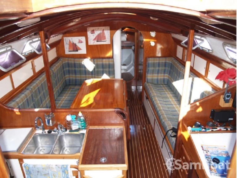 Wynajem łodzi Hyeres tanio course croisière