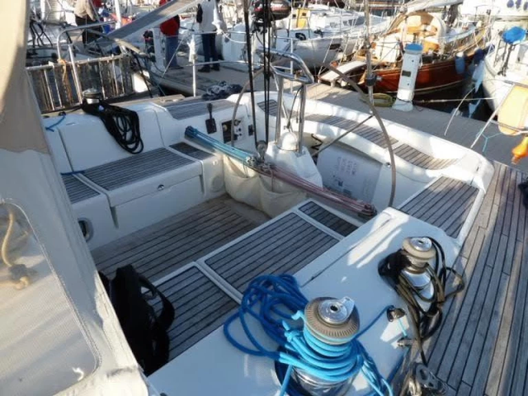 Wynajmij Bénéteau First 47.7 w Hyeres