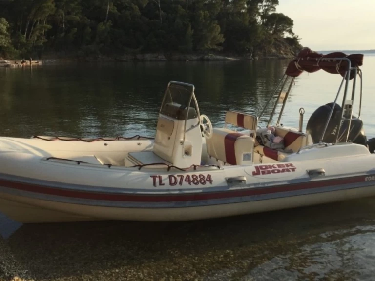 Wynajem Łódż półsztywna Joker Boat z patentem 