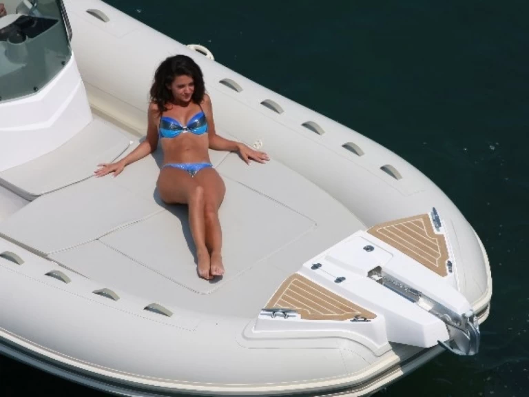 Wynajmij Capelli Tempest 700 w Bandol