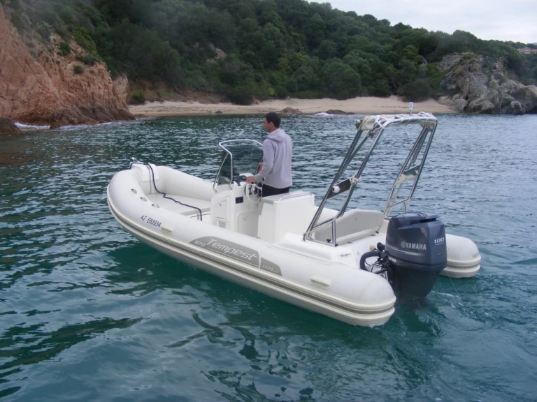 Wynajem łodzi Propriano tanio Capelli 570 Luxe