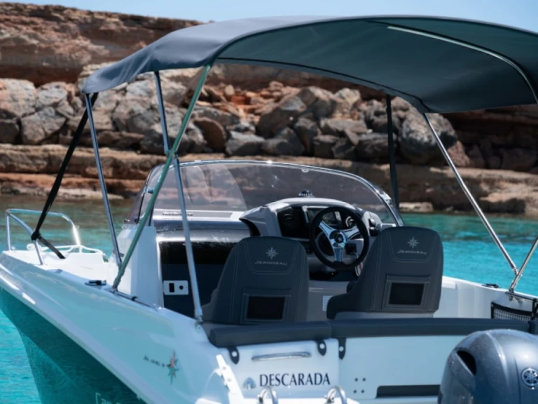 Motorówka do wynajmu w Novi Vinodolski w najlepszej cenie