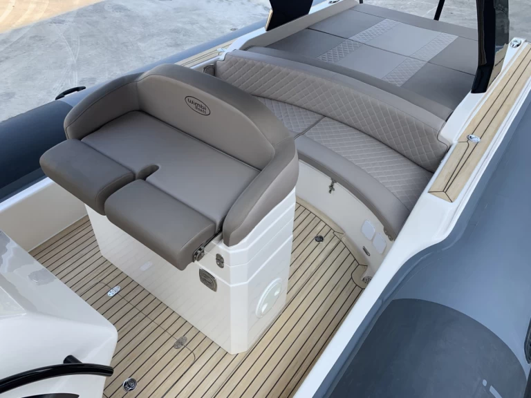 Wynajem Łódż półsztywna w Port Grimaud - Black by 3BBB 10.0 II