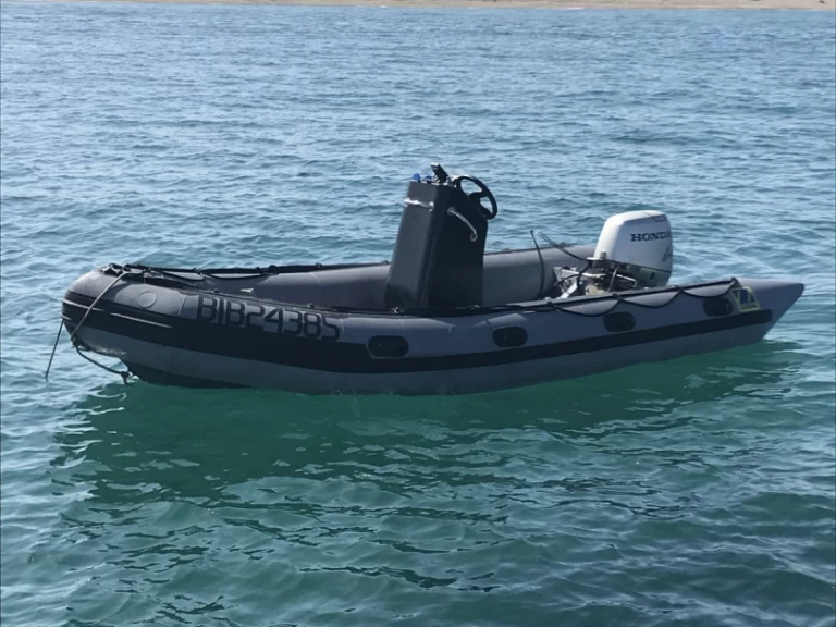 Wynajem w Canet-en-Roussillon- Zodiac Pro 500 na SamBoat