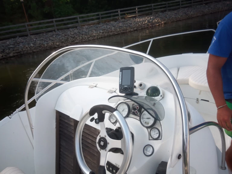 Wynajem w Cazaux- Bénéteau Flyer 650 na SamBoat