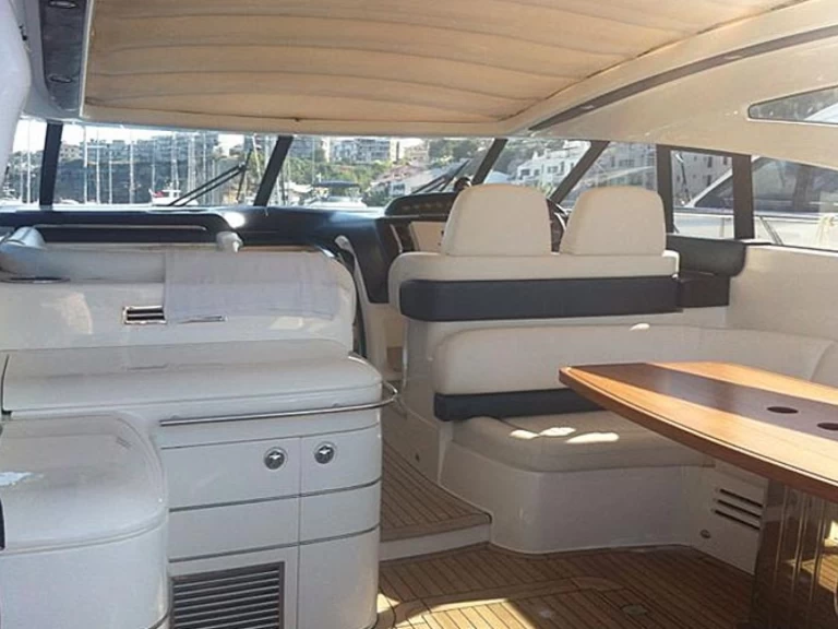 Wynajem łodzi Princess Princess V58 w Mahon na SamBoat 