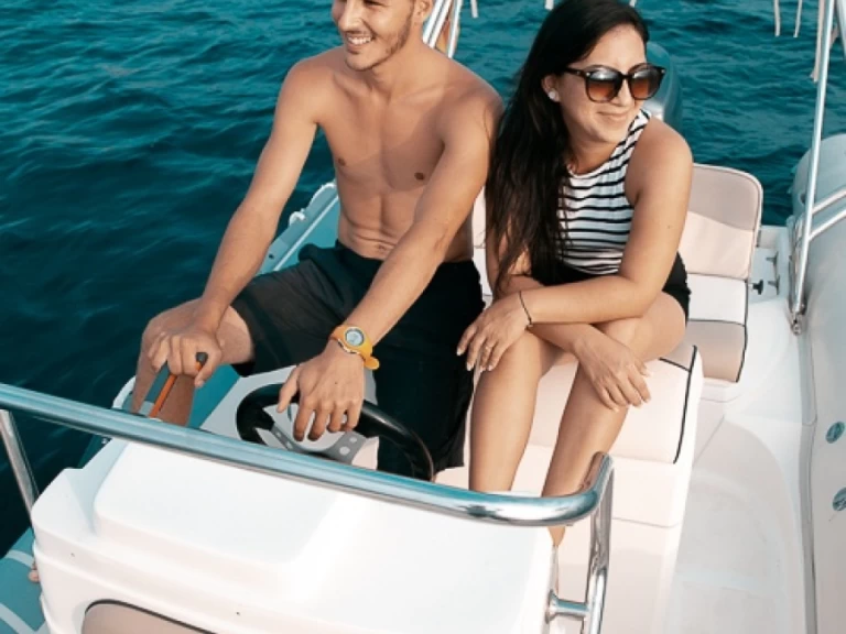 Wynajem w Roses- Lomac Lomac 600 IN na SamBoat