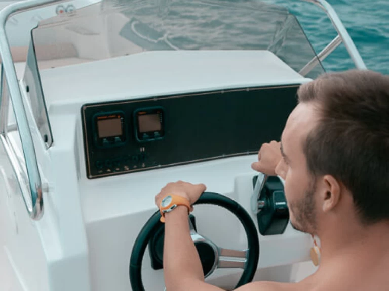 Lomac Lomac 790 IN między profesjonalistami a osobami prywatnymi w Roses