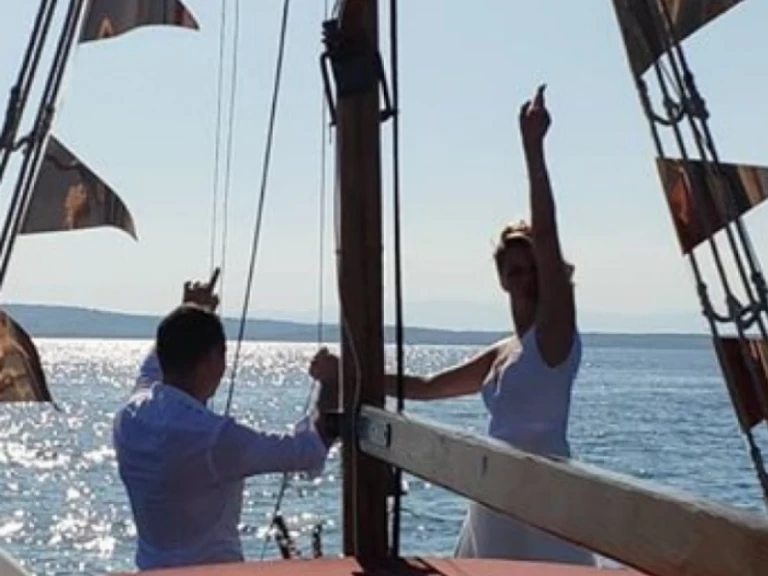 Wynajmij GAJETA EX-LIFEBOAT w Crikvenica