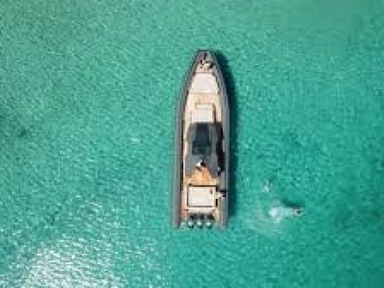 Wynajmij Sea Water PHANTOM 500 w Mahon