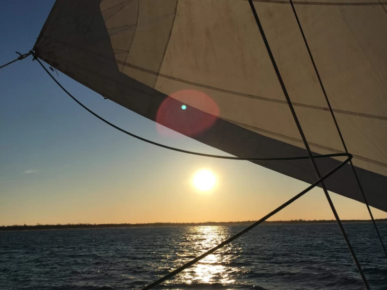 Wynajmij Katamaran z lub bez skippera Jeantot-Marine w La Ciotat