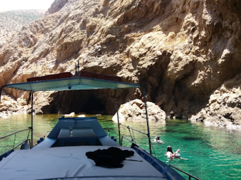 Motorówka do wynajmu w Ornós w najlepszej cenie