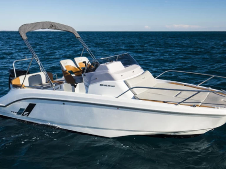 Wynajem łodzi Bénéteau Flyer 6 SUNdeck w Roses na SamBoat 