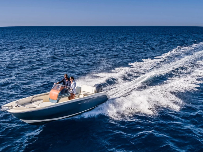 Wynajem Motorówka w Roses - Invictus  Invictus 200 FX