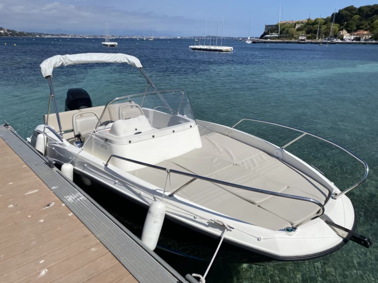 Wynajem łodzi Quicksilver Activ 605 Sundeck w Port Camille Rayon na SamBoat 