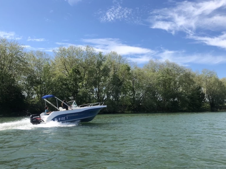 Wynajem łodzi Mâcon tanio Quicksilver 630 Open