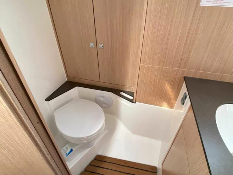 Wynajem łodzi Bavaria Cruiser 37 w Getxo na SamBoat 