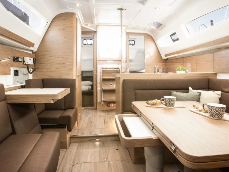 Wynajem w Kaštela- Elan Impression 40 na SamBoat