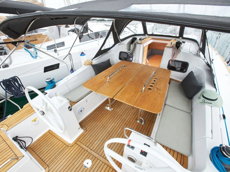 Wynajmij Żaglowiec z lub bez skippera Elan w Kaštela