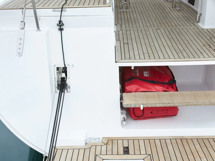 Wynajem Żaglowiec Elan z patentem 