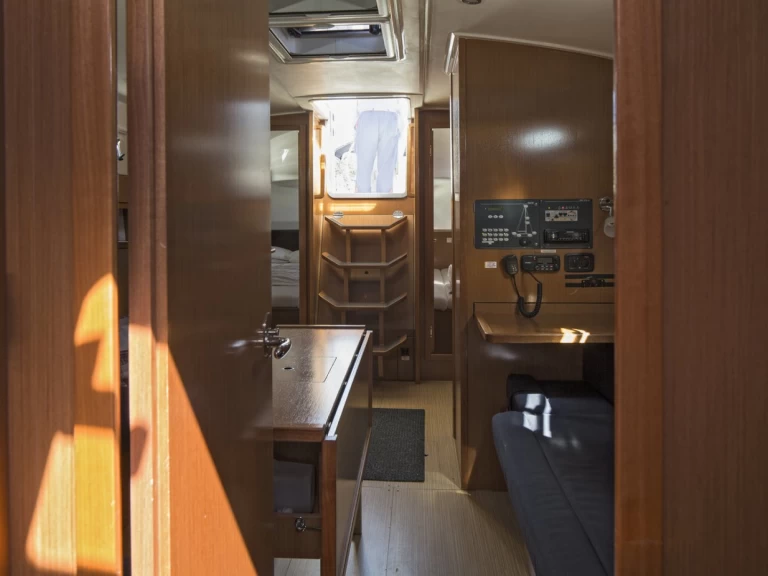 Wynajem łodzi Lidingö tanio Cruiser 36