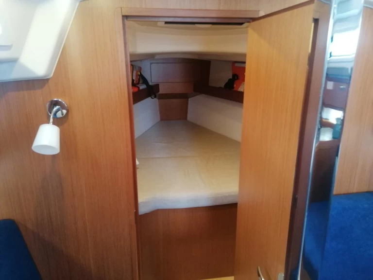 Wynajem łodzi Bavaria Cruiser 34 w Pula na SamBoat 