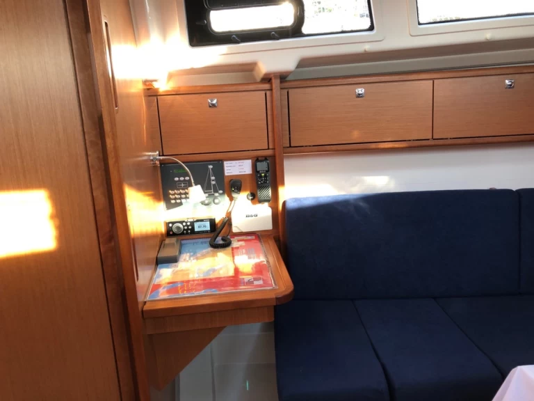 Wynajem łodzi Pula tanio Cruiser 34