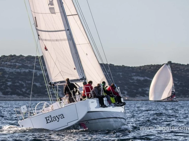 Wynajem w Biograd na Moru- Elan E5 na SamBoat