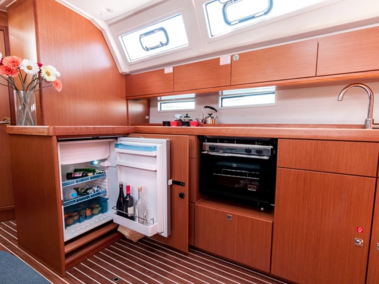 Wynajem łodzi Bavaria Cruiser 46 w Alimos na SamBoat 