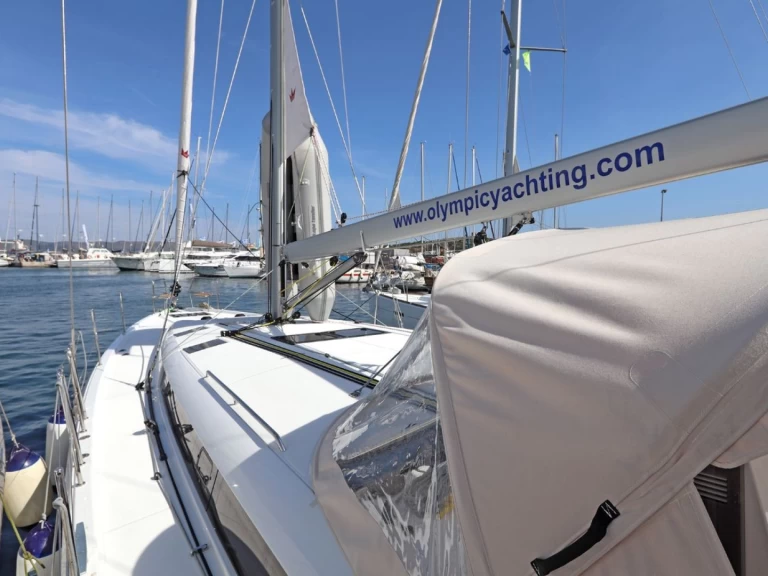 Wynajem w Lavrio- Jeanneau Sun Odyssey 490 na SamBoat