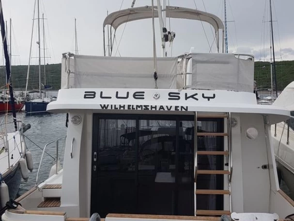 Wynajem Motorówka Bénéteau z patentem 