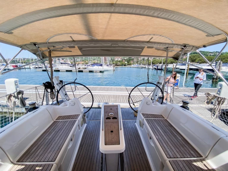 Wynajmij Dufour Dufour 382 Grand Large w Portorož