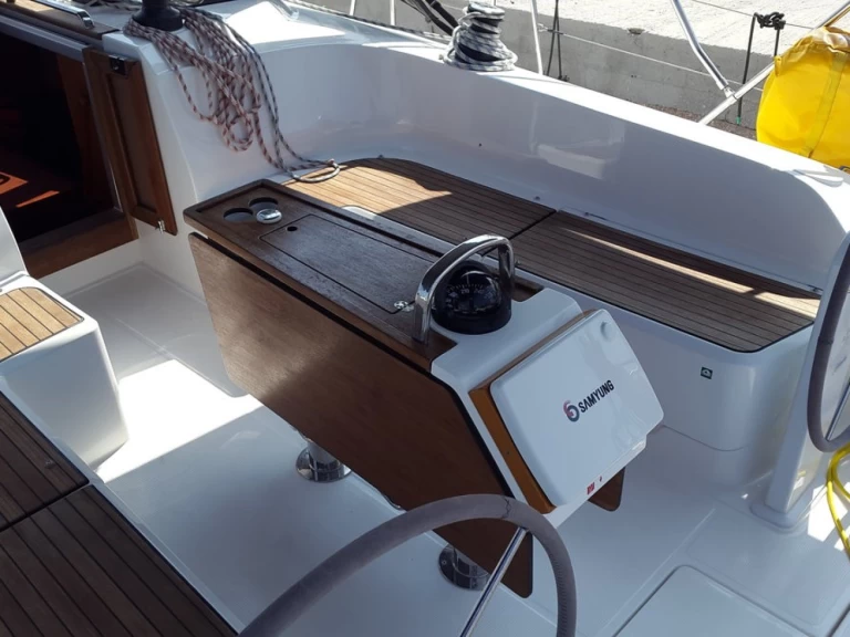 Wynajem w Lavrio- Bavaria Cruiser 46 na SamBoat