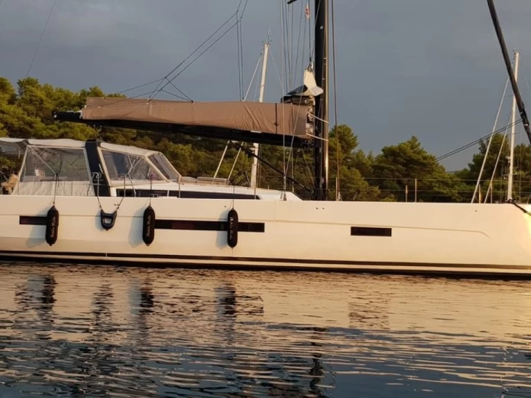 Wynajmij Dufour Dufour 63 Exclusive w Primosten