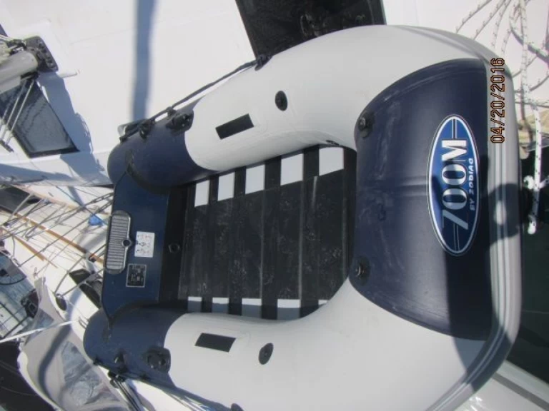 Bavaria Cruiser 37 między profesjonalistami a osobami prywatnymi w Biograd na Moru