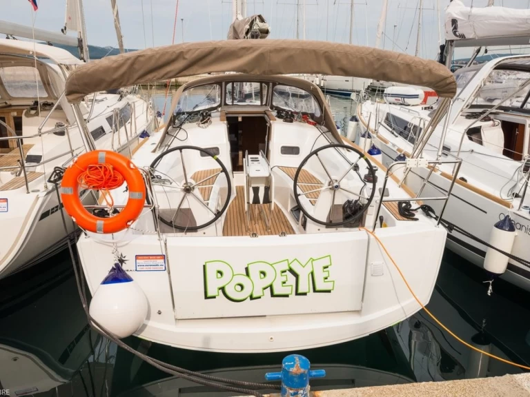 Wynajem Żaglowiec w Biograd na Moru - Jeanneau Sun Odyssey 349