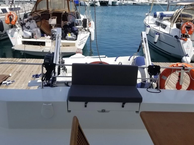 Wynajmij Fountaine Pajot Lucia 40 w Fethiye