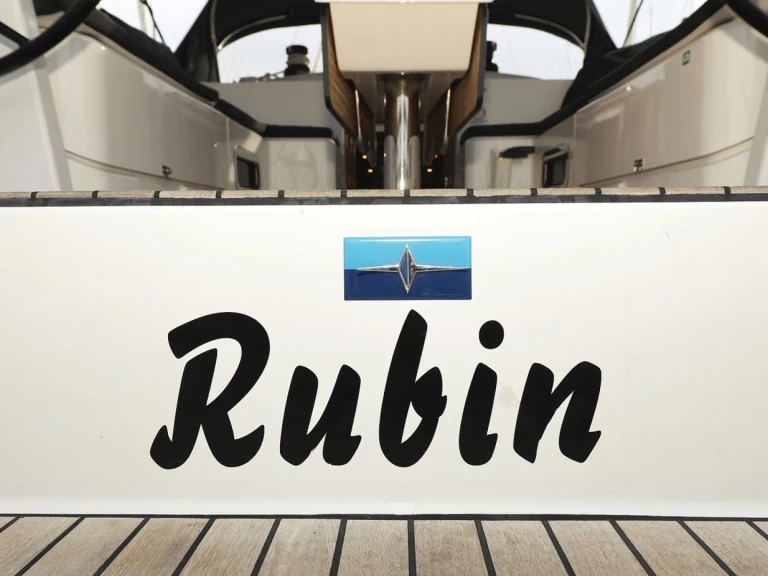 Wynajem Żaglowiec w Biograd na Moru - Bavaria Cruiser 46