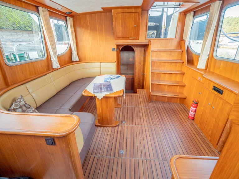 Wynajem łodzi Waren (Müritz) tanio 1150 XL