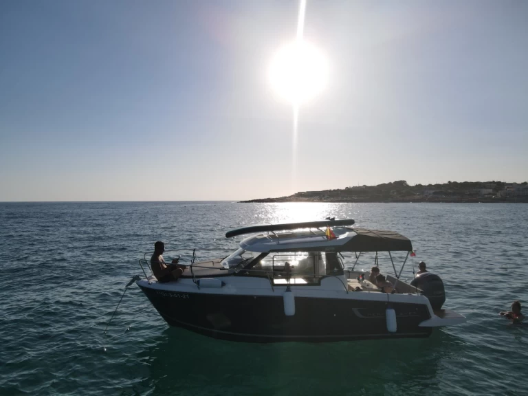 Wynajem łodzi Jeanneau Merry Fisher 695 w El Toro na SamBoat 