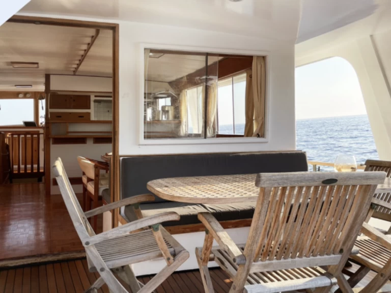 Wynajmij Grand Banks Grand Banks 50 w Marsylia