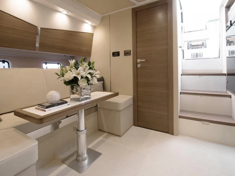 Wynajem Motorówka w Sorrento - Azimut Atlantis 44