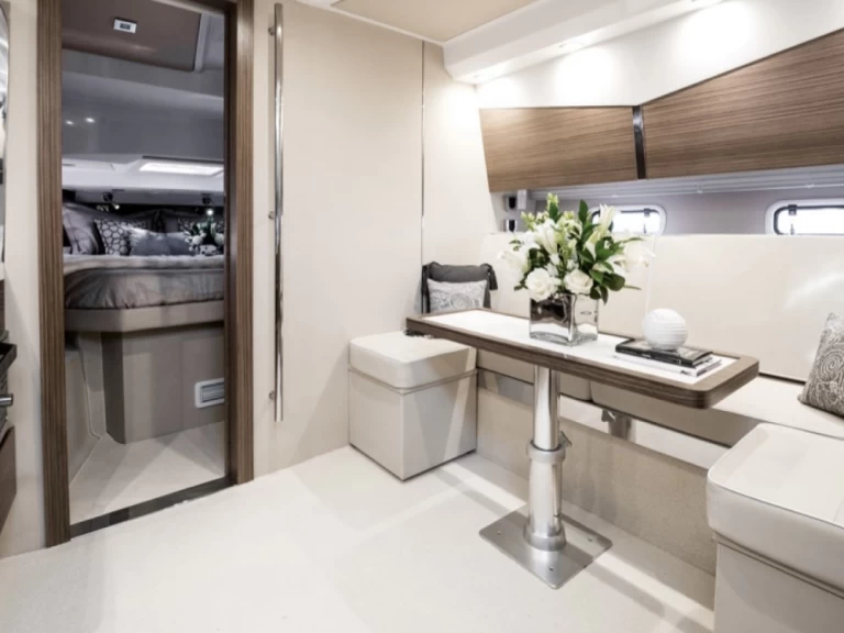 Wynajem łodzi Azimut Atlantis 44 w Sorrento na SamBoat 