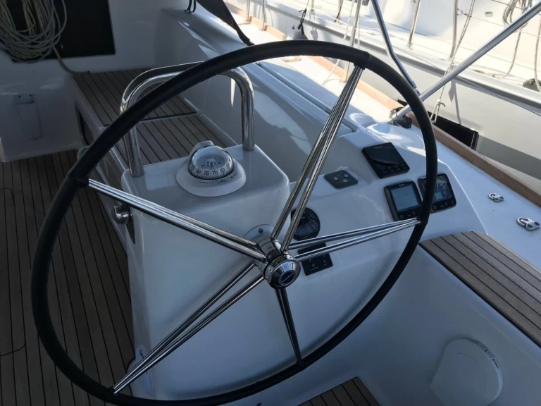 Wynajmij Dufour Dufour 460 Grand Large w Punat