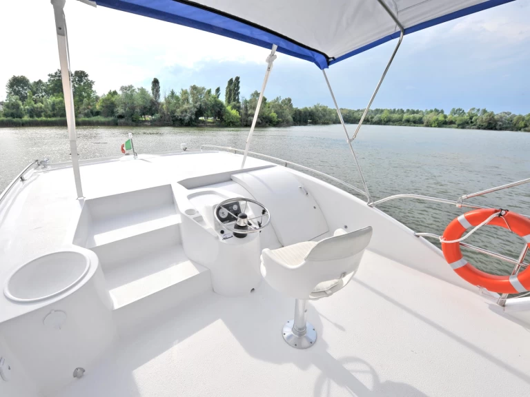 Wynajmij Houseboat Holidays Italia Minuetto 6+ w Casale sul Sile